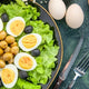 2 quả trứng gà luộc bao nhiêu calo? Cách ăn trứng luộc giảm cân hiệu quả