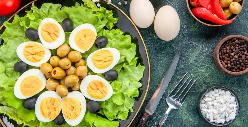 2 quả trứng gà luộc bao nhiêu calo? Cách ăn trứng luộc giảm cân hiệu quả
